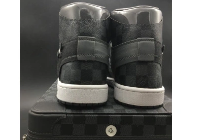 Hyperoad - JORDAN MENS OT 1 CUSTOMS AIR X 0712